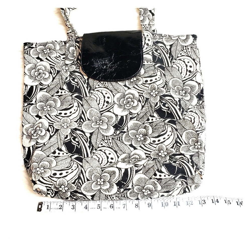 Sharif foldable floral print tote